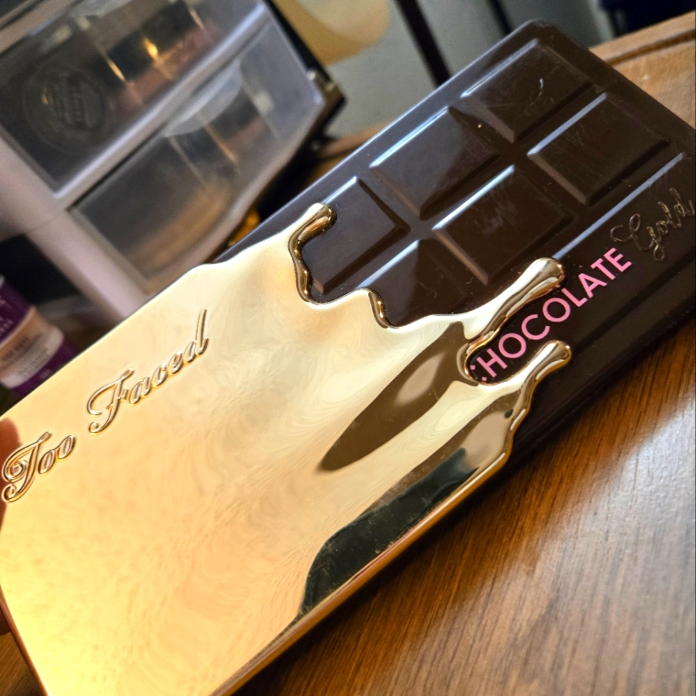 Too Faced Chocolate Gold Pallet